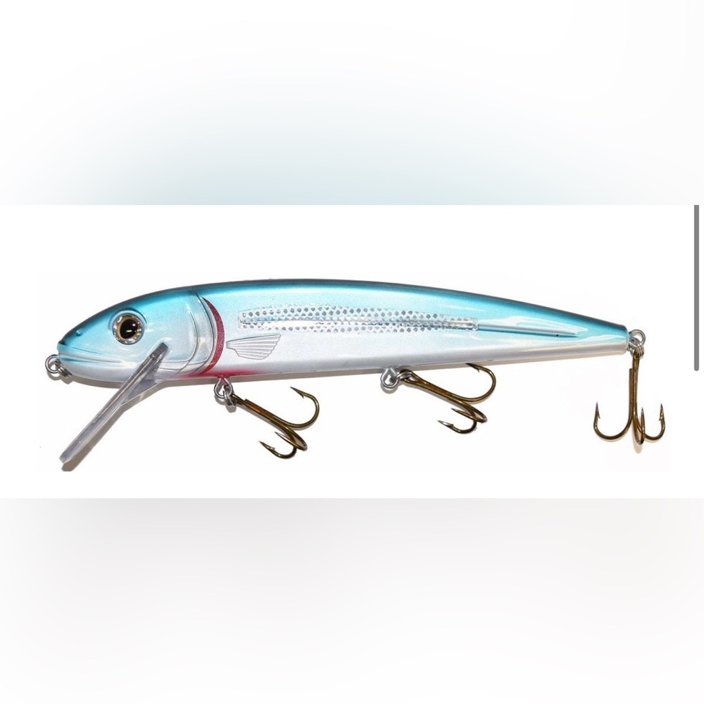 Livingston Lures Predator Series Squeaky Pete 10” Crankbait Holographic Silver